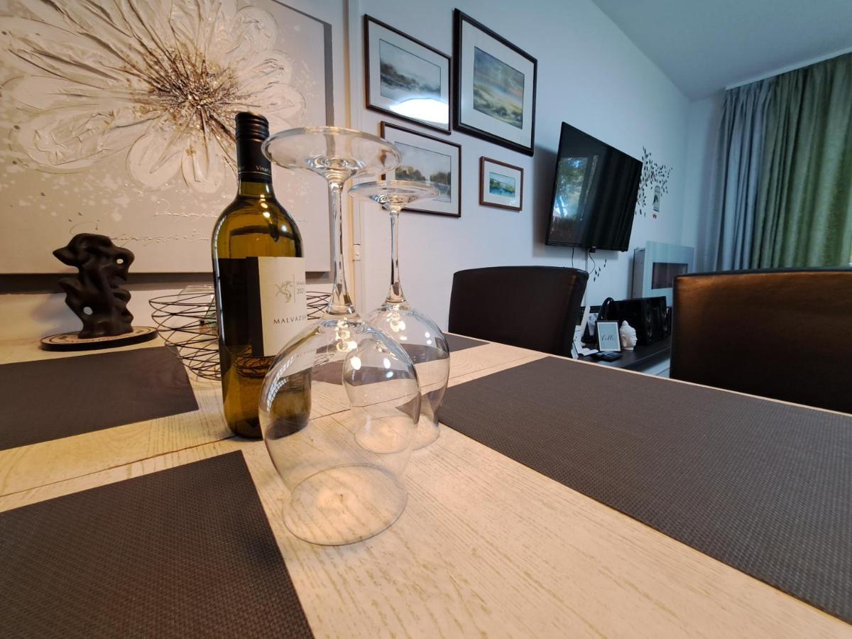 Apartment Iggory Pula Bagian luar foto