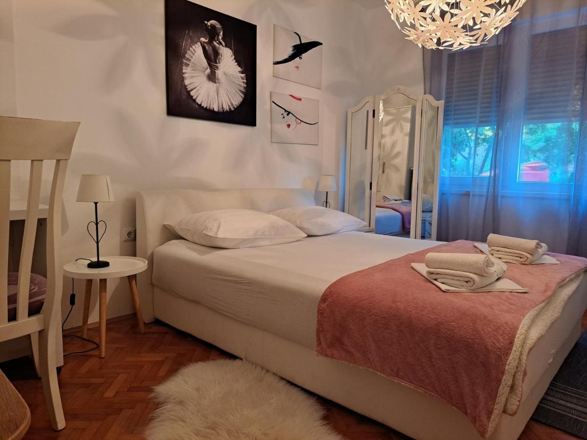 Apartment Iggory Pula Bagian luar foto