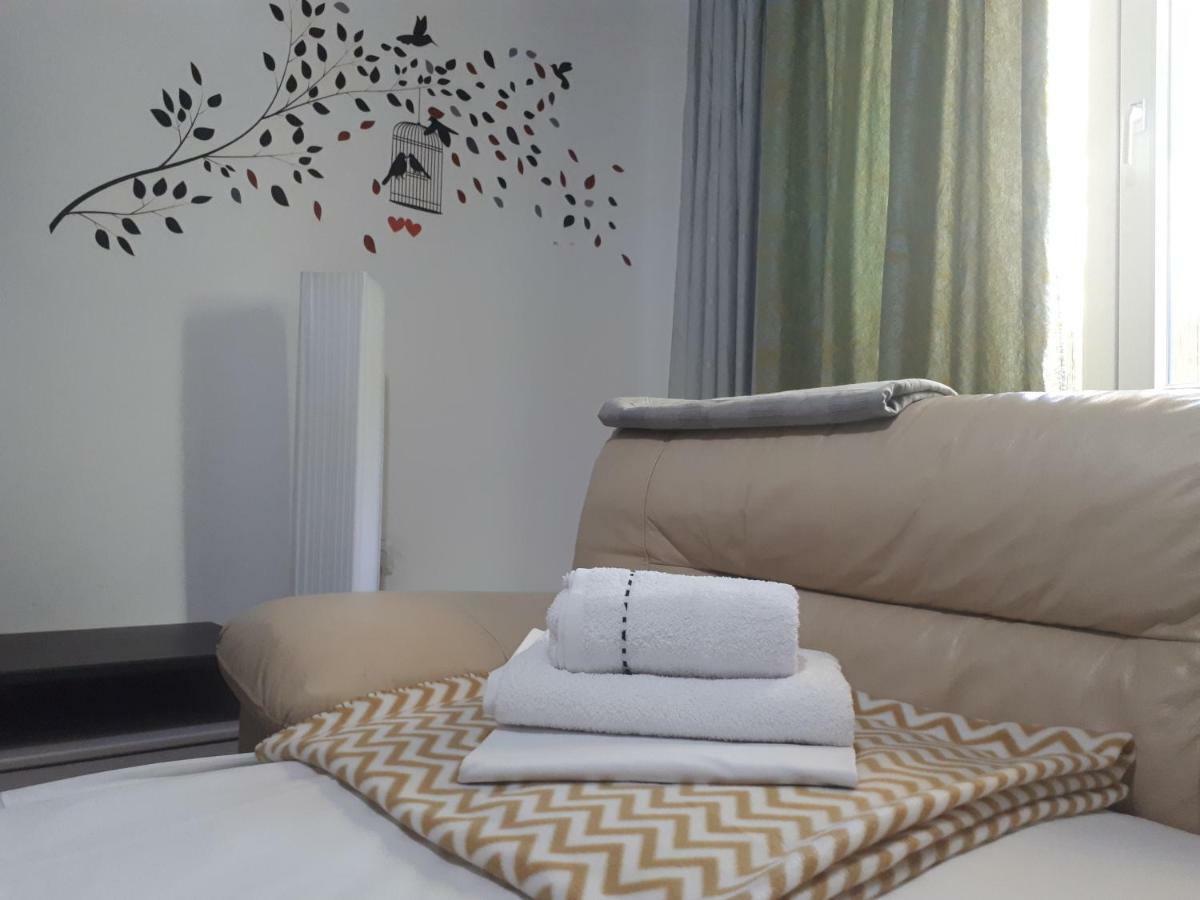 Apartment Iggory Pula Bagian luar foto